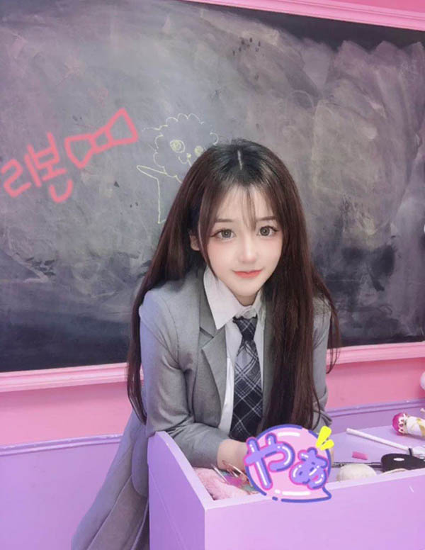 新加坡高端模特