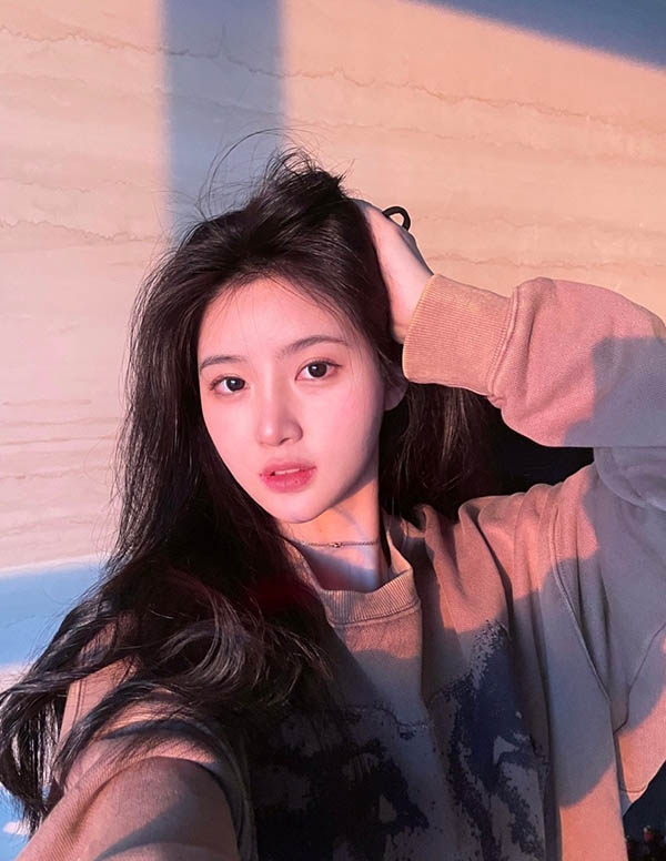 旧金山伴游大学生